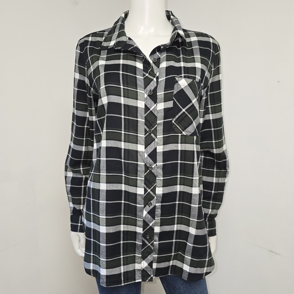 Athleta Sierra Plaid Shirt Size M Olive Black Long Sleeve Button Up 100% Cotton